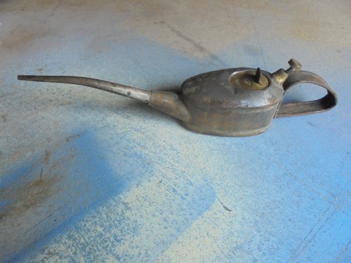 Outil ancien burette a - outil,